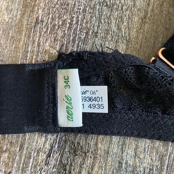 Aerie | Set of Lace Underwire Bras - Picture 3 of 5